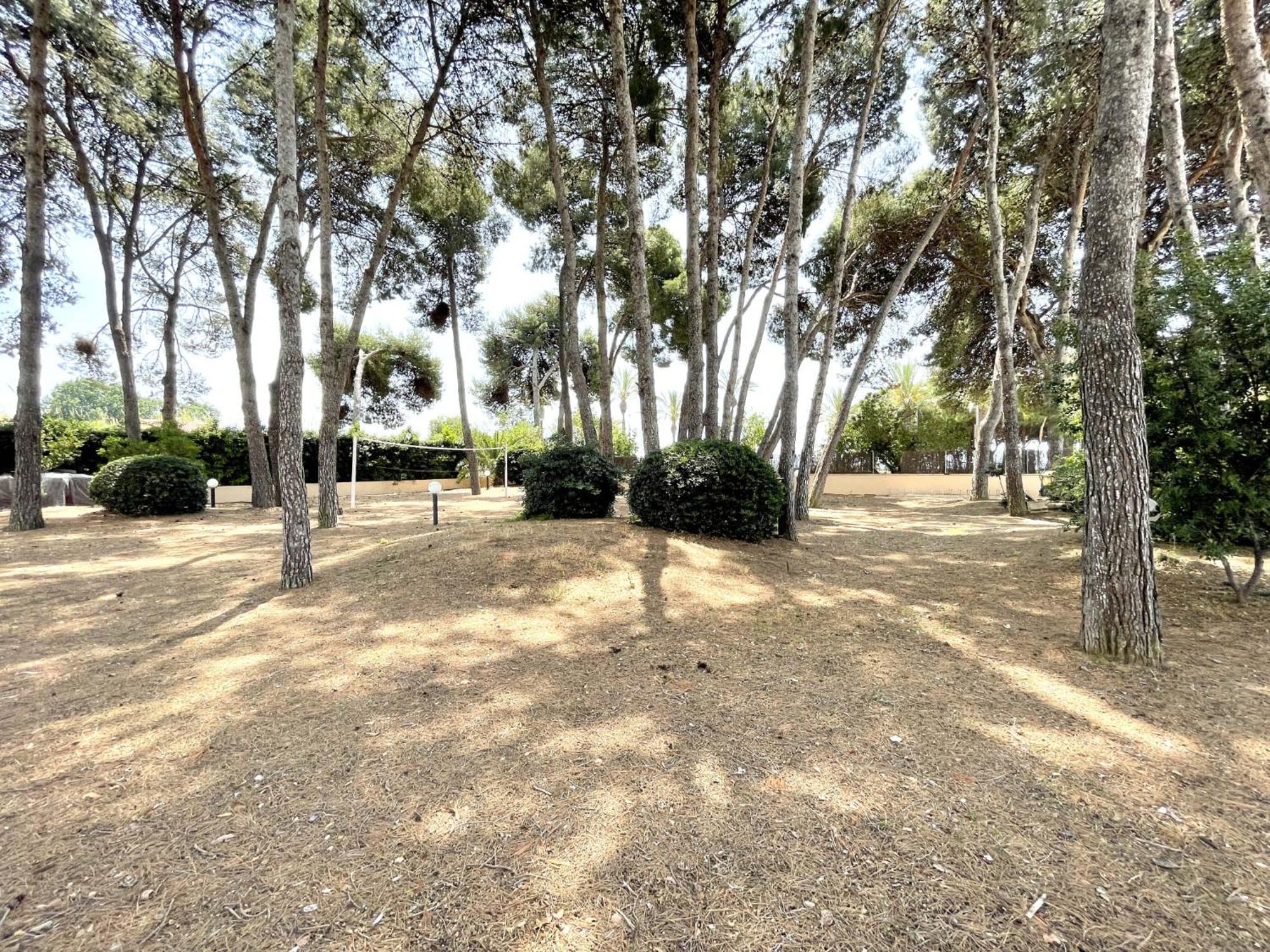 Luxurycambrils Resort&Spa Bagian luar foto