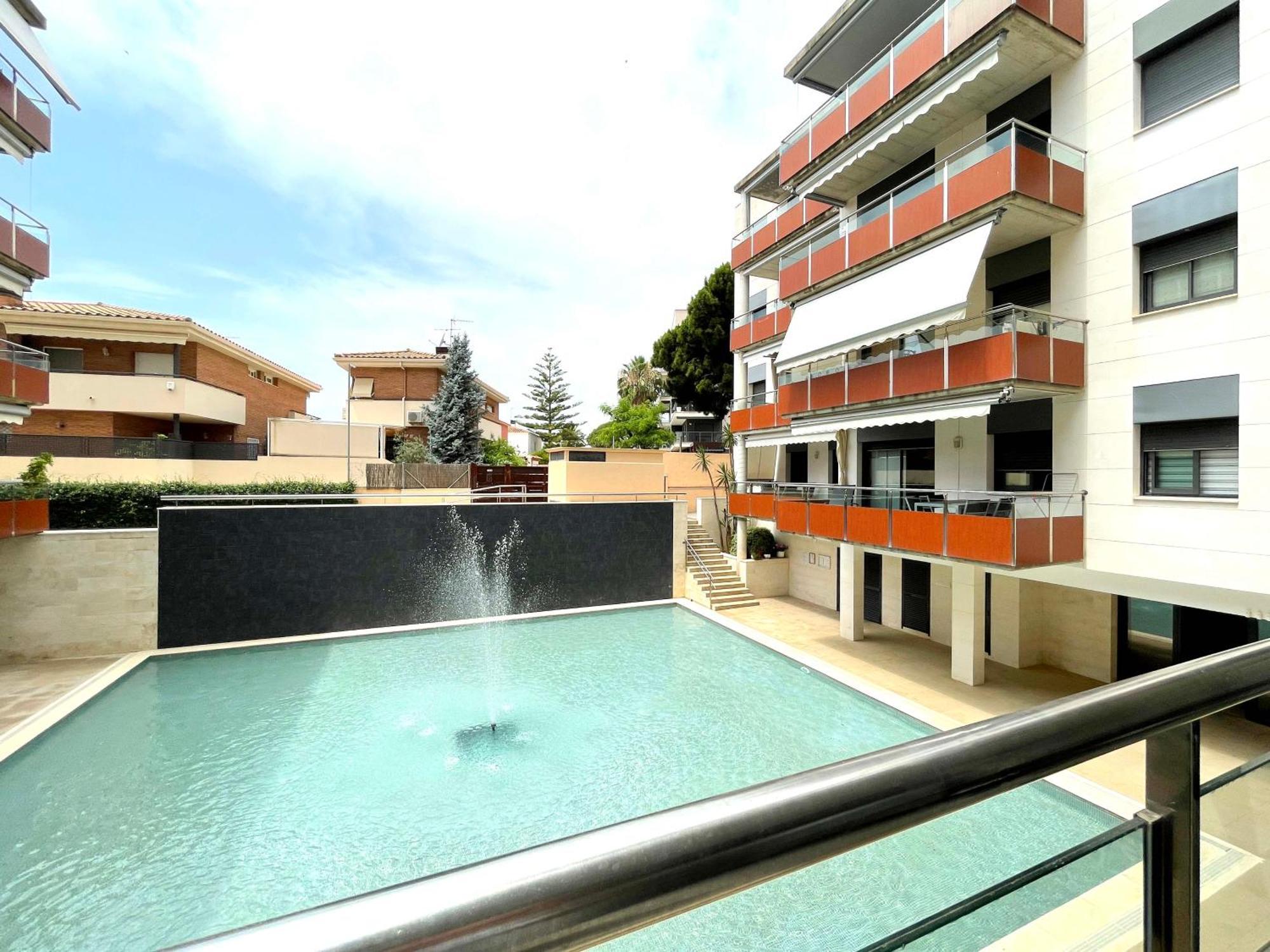 Luxurycambrils Resort&Spa Bagian luar foto