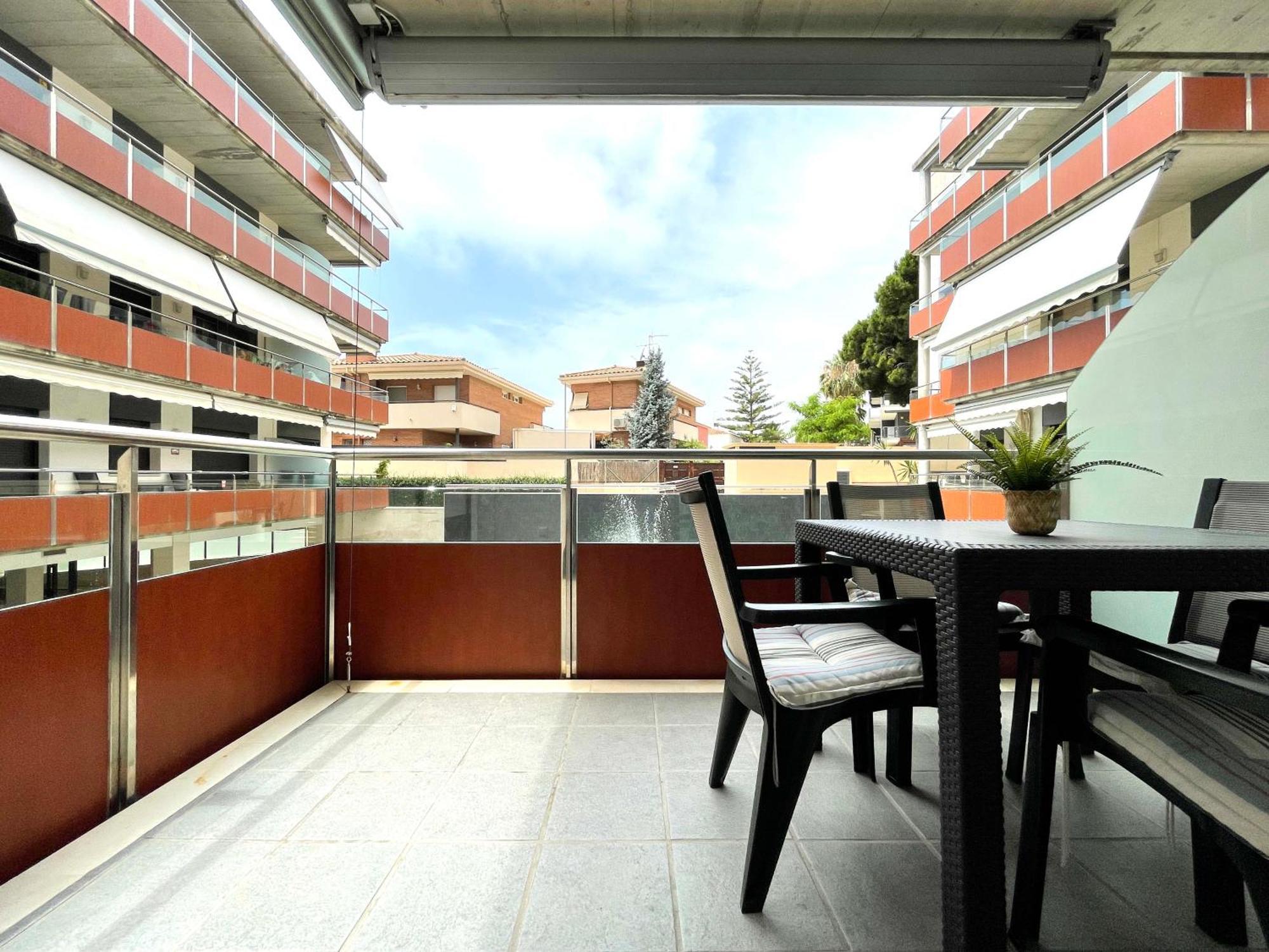Luxurycambrils Resort&Spa Bagian luar foto